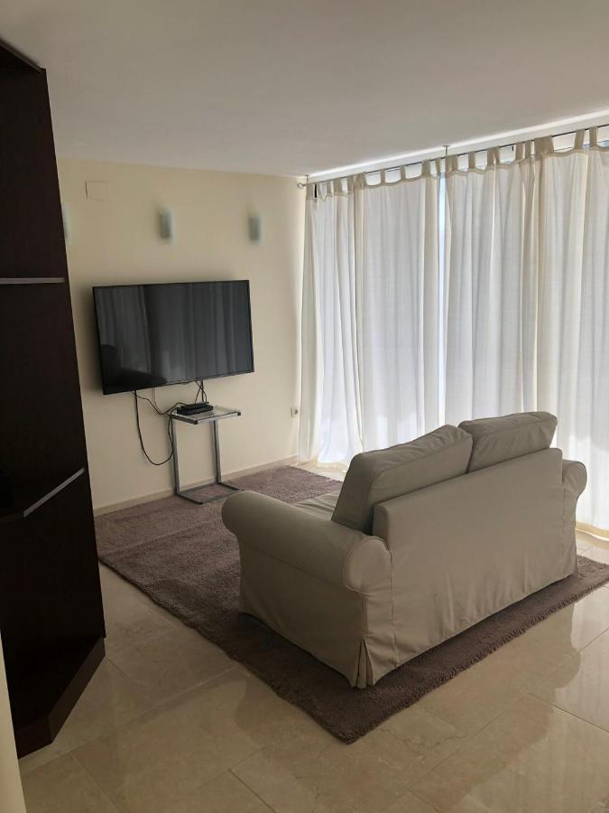 Apartamento El Eden Playa De Gandia Bagian luar foto
