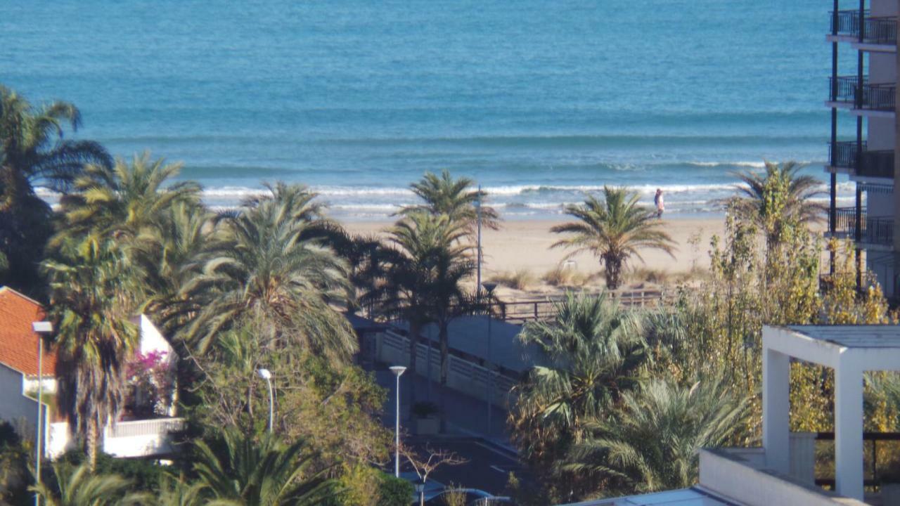 Apartamento El Eden Playa De Gandia Bagian luar foto