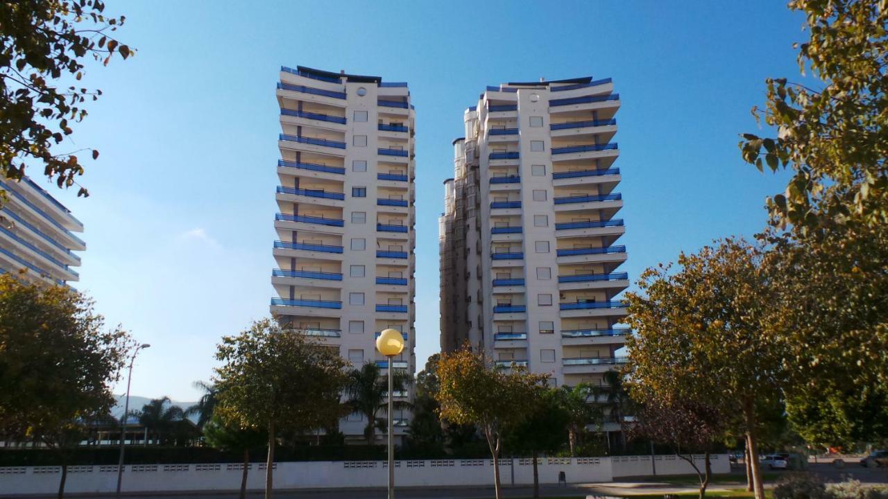 Apartamento El Eden Playa De Gandia Bagian luar foto