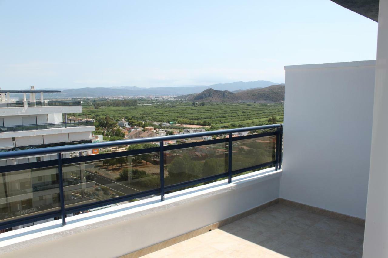 Apartamento El Eden Playa De Gandia Bagian luar foto